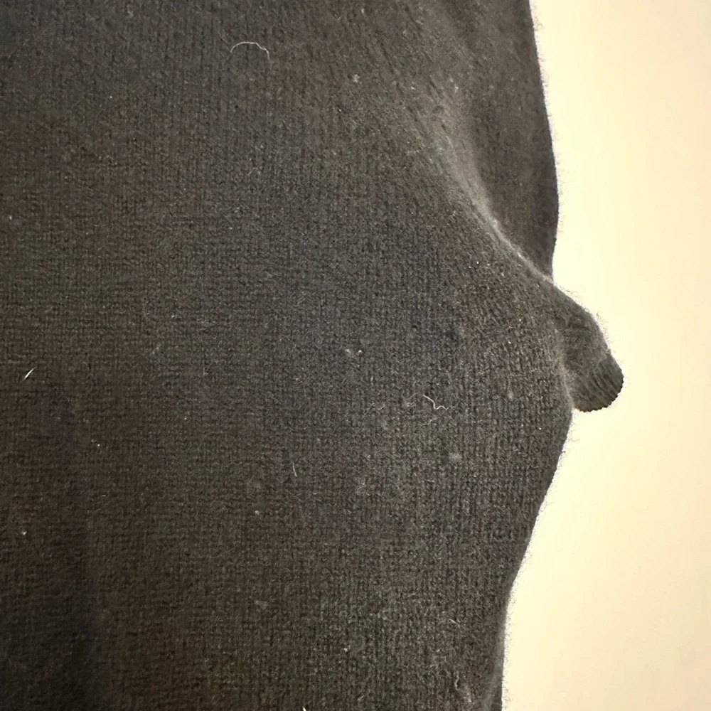 Quince Mongolian Cashmere Classic Black Knit Top - Picture 7 of 7